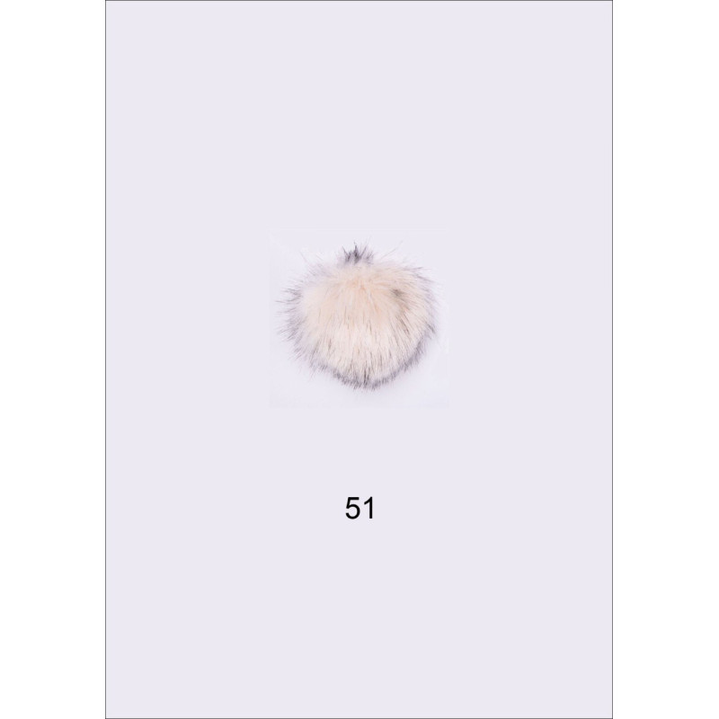 Furry pom pom 51